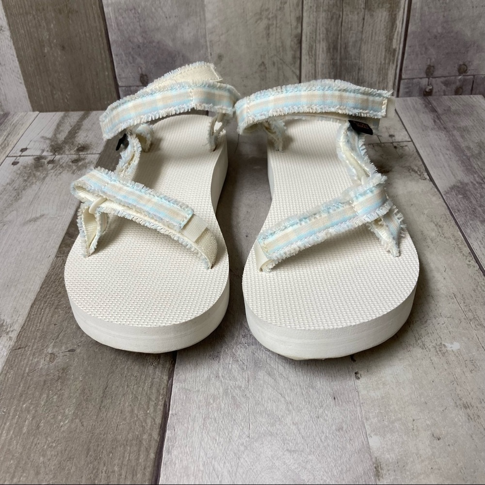 Teva Midform Fray Sandals Size 10 - Picture 3 of 6